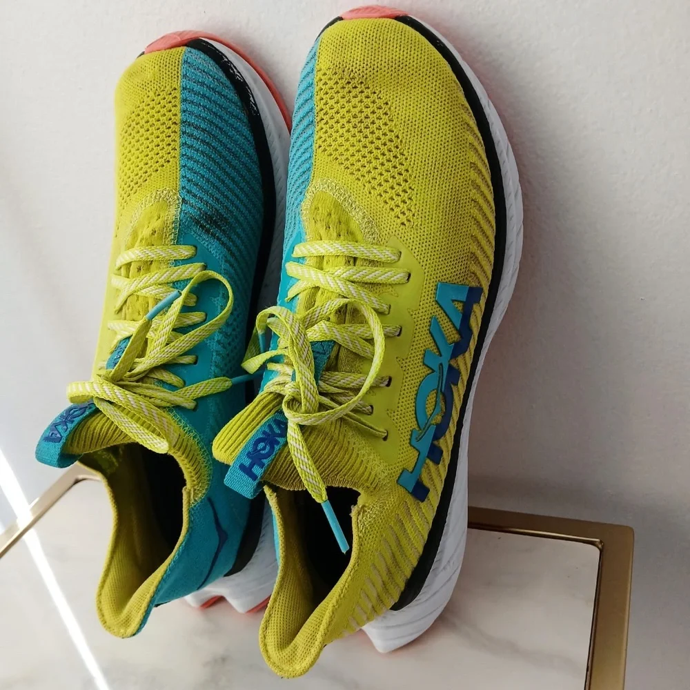 Hoka Clifton 9 Yellow Teal Running Shoes - Women’s Size 10B.
